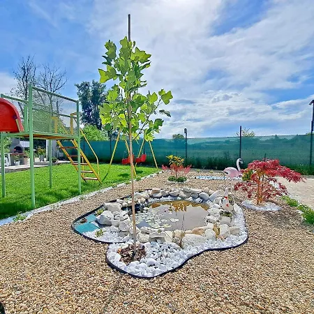Di Mare アパートホテル クラネヴォ